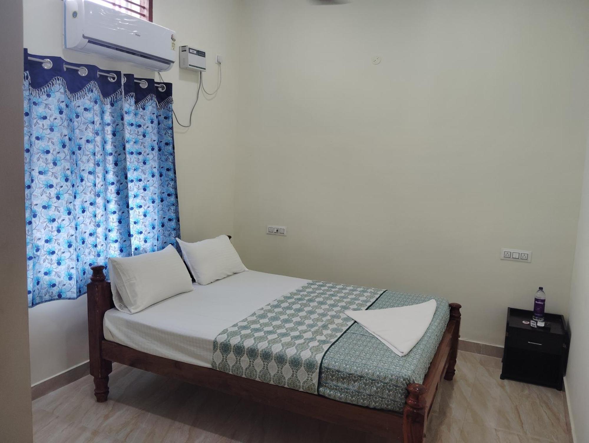 Sankara Residency Hotel Káncsipuram Kültér fotó